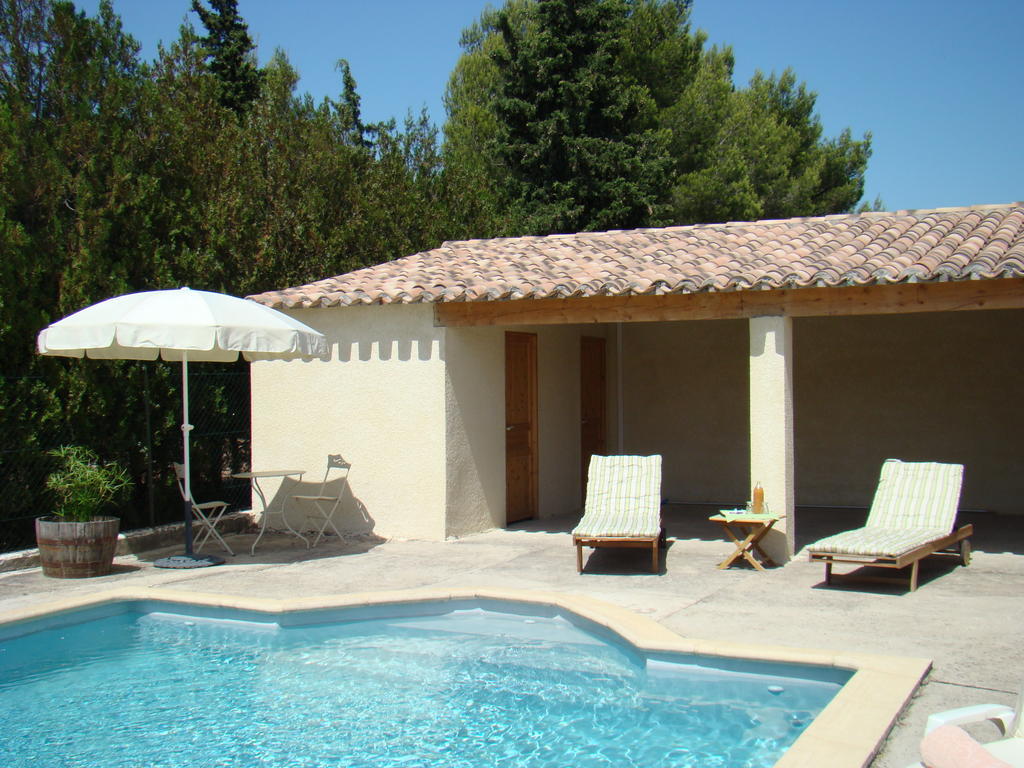 B&B L'Oustalet De Sylvie Villeneuve-les-Avignon Luaran gambar